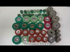 Maßgeschneiderte zylindrische Gummi-Zufuhrwalzen für präzise und konsistente Materialbehandlungsergebnisse